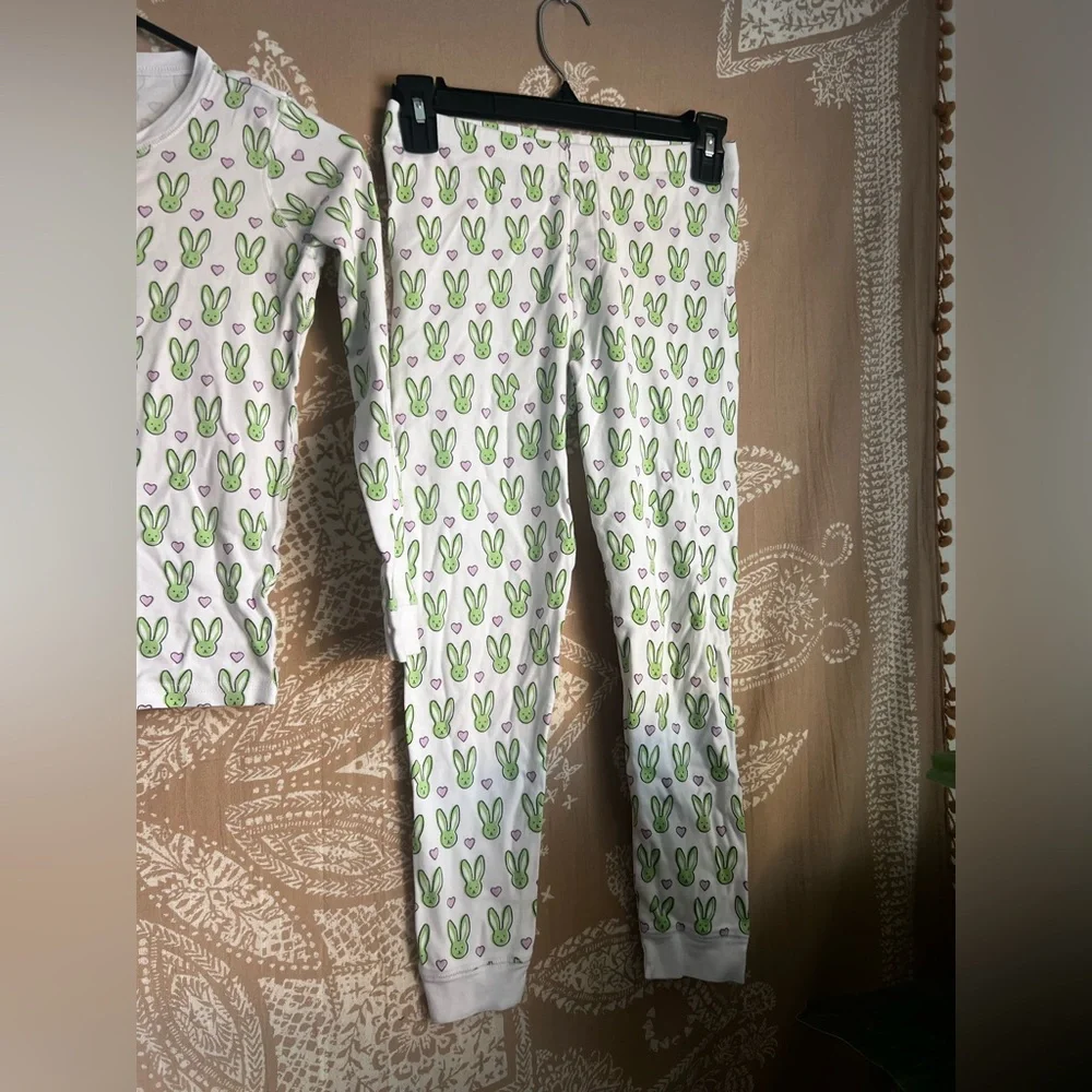 ROLLER RABBIT LIMITED EDITON Lovely Bunny Kids Pajama Set